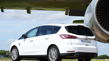 Ford S-MAX - rear static