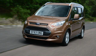 Ford Tourneo Connect front tracking