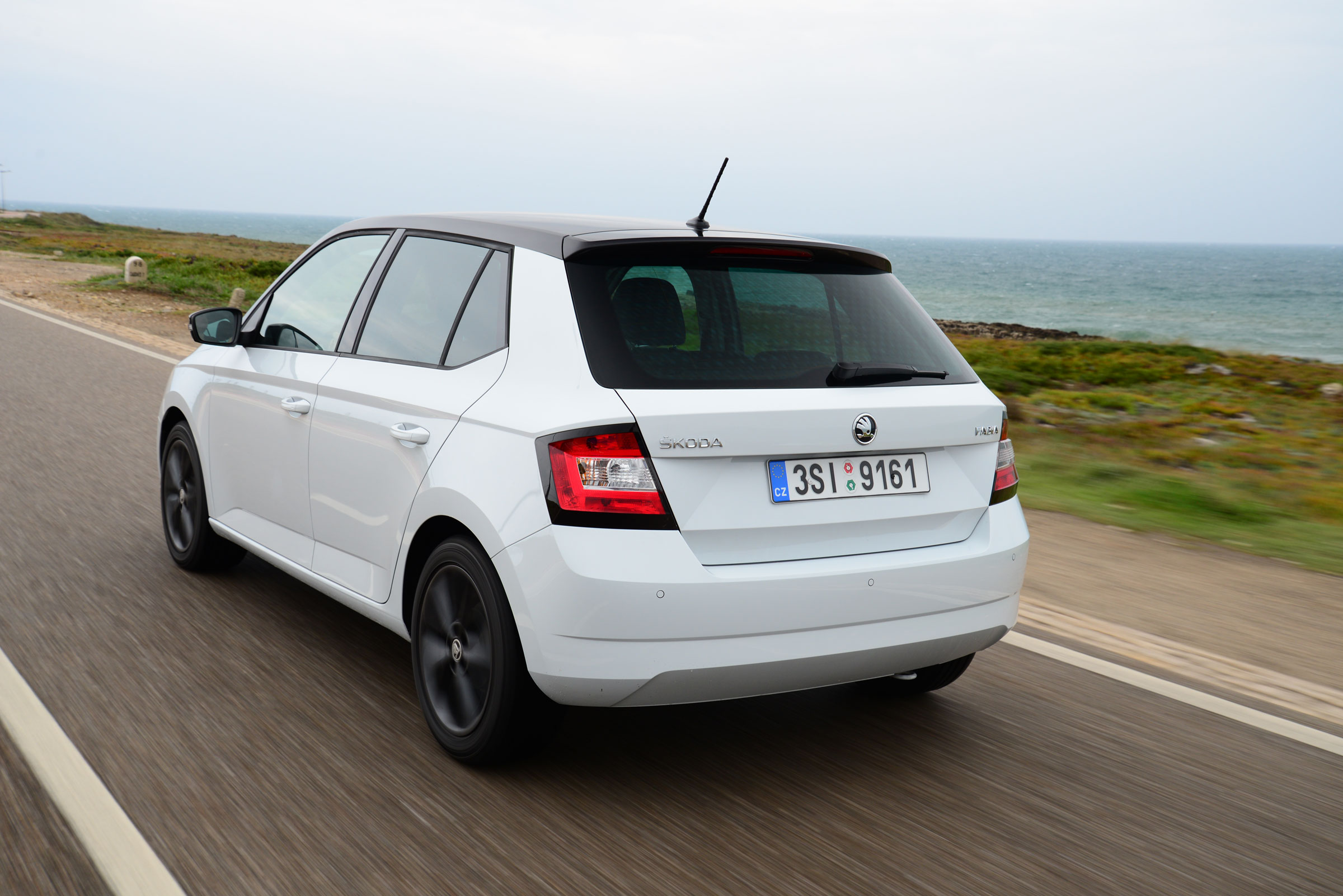 Skoda Fabia - rear tracking