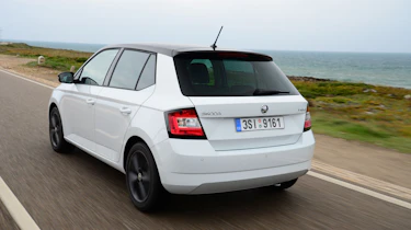 Skoda Fabia - rear tracking