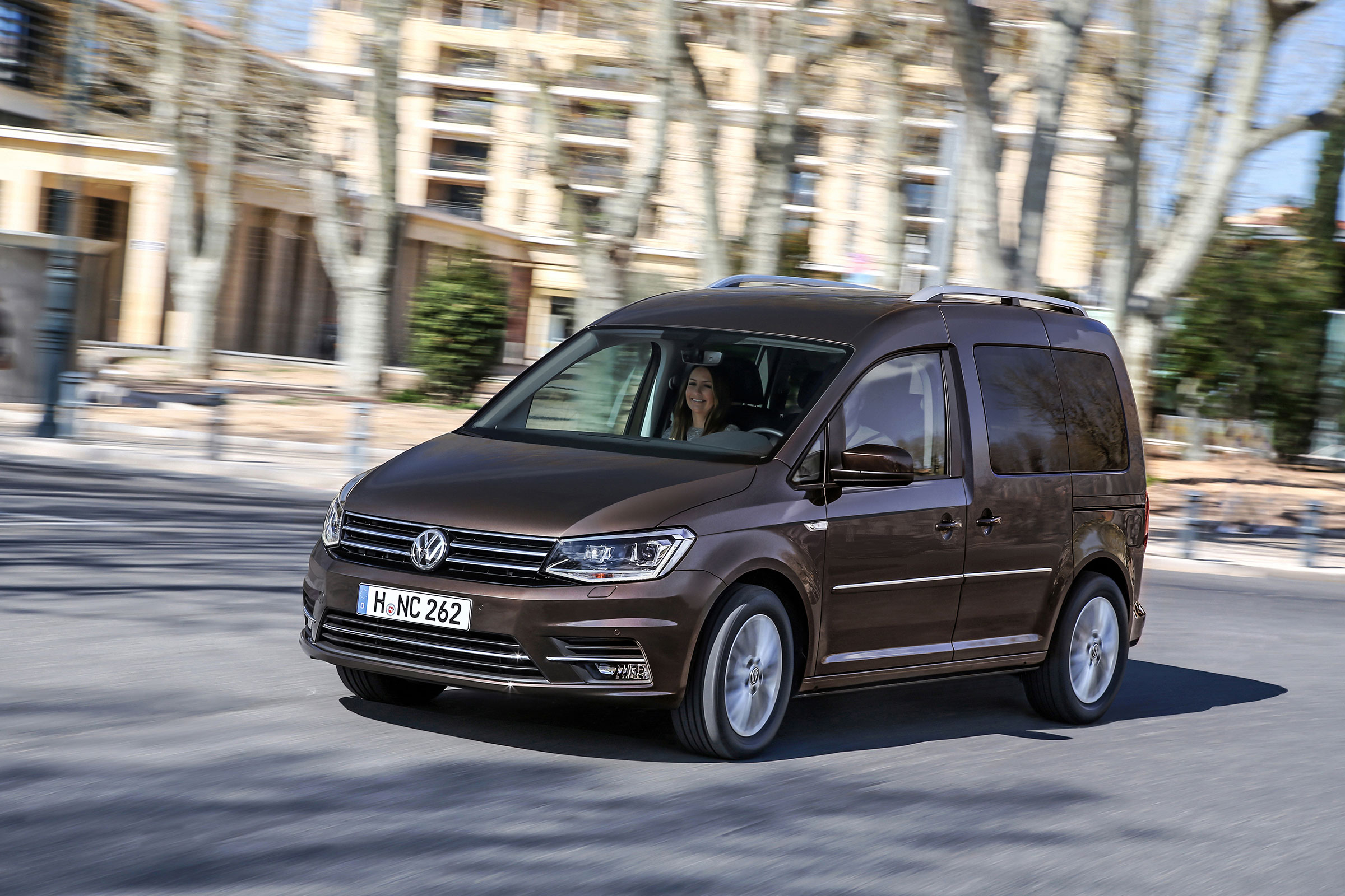Volkswagen Caddy Life - driving