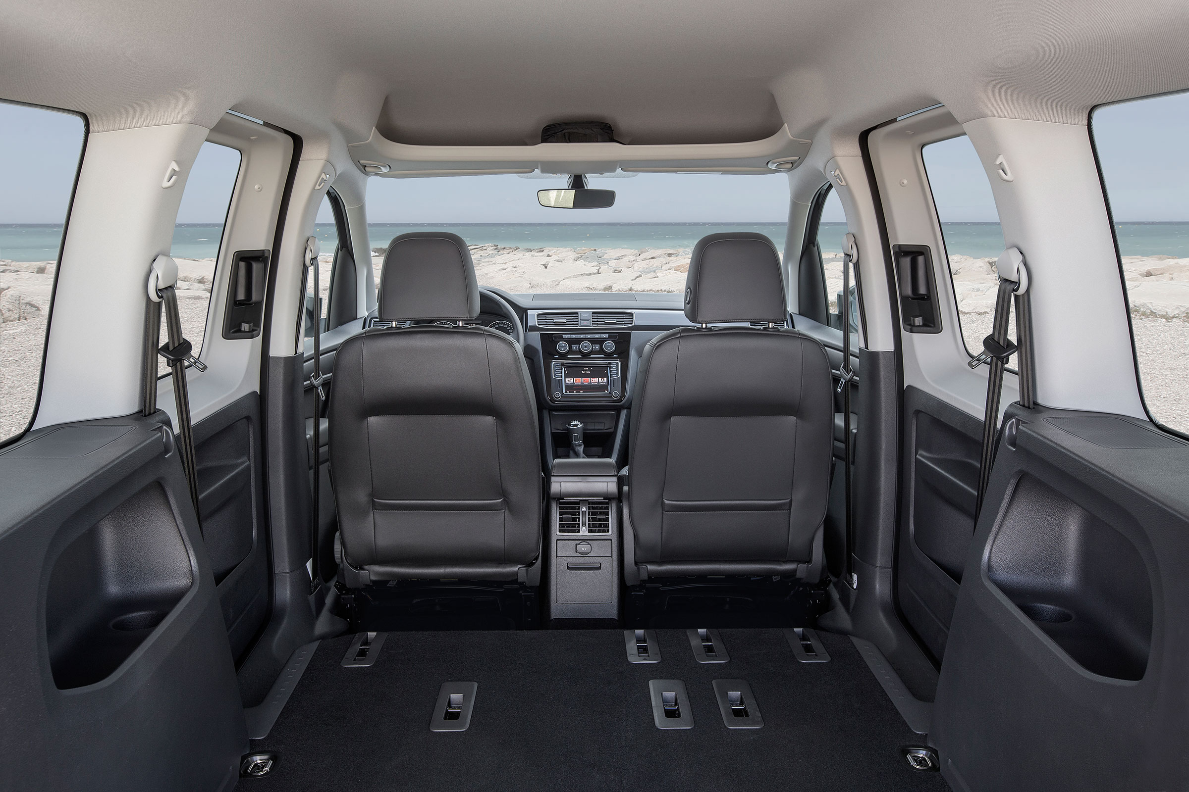 Volkswagen Caddy Life - boot