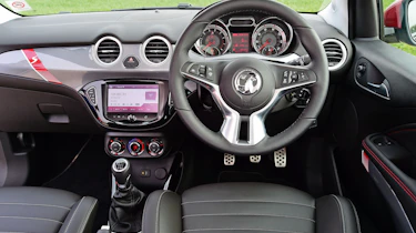 Vauxhall Adam Grand Slam - dash