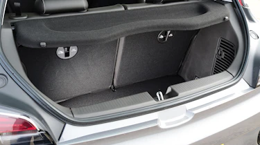 Vauxhall Adam Grand Slam - boot