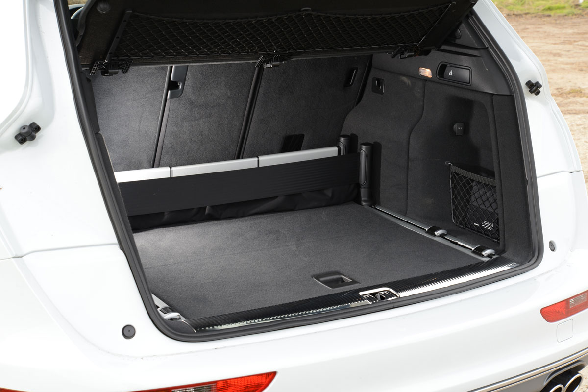 Adi SQ5 tracking