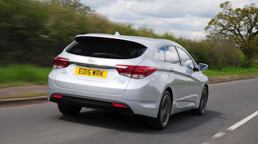 Hyundai i40 Tourer 2015 rear