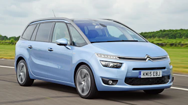 Citroen Grand C4 Picasso - front tracking