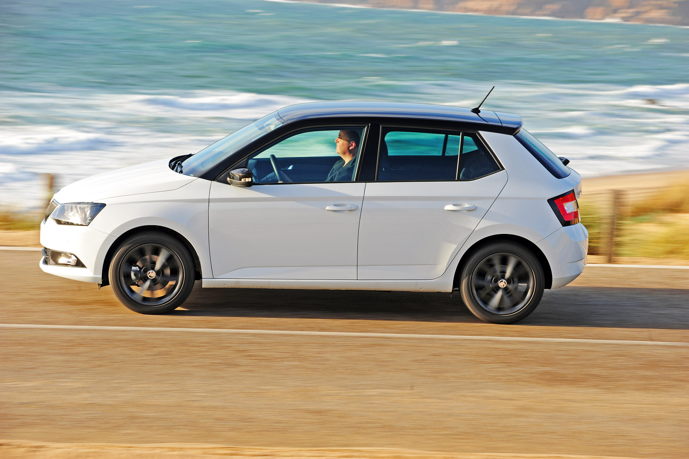 Skoda Fabia - side on