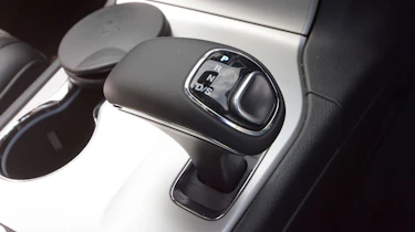Jeep Grand Cherokee interior detail