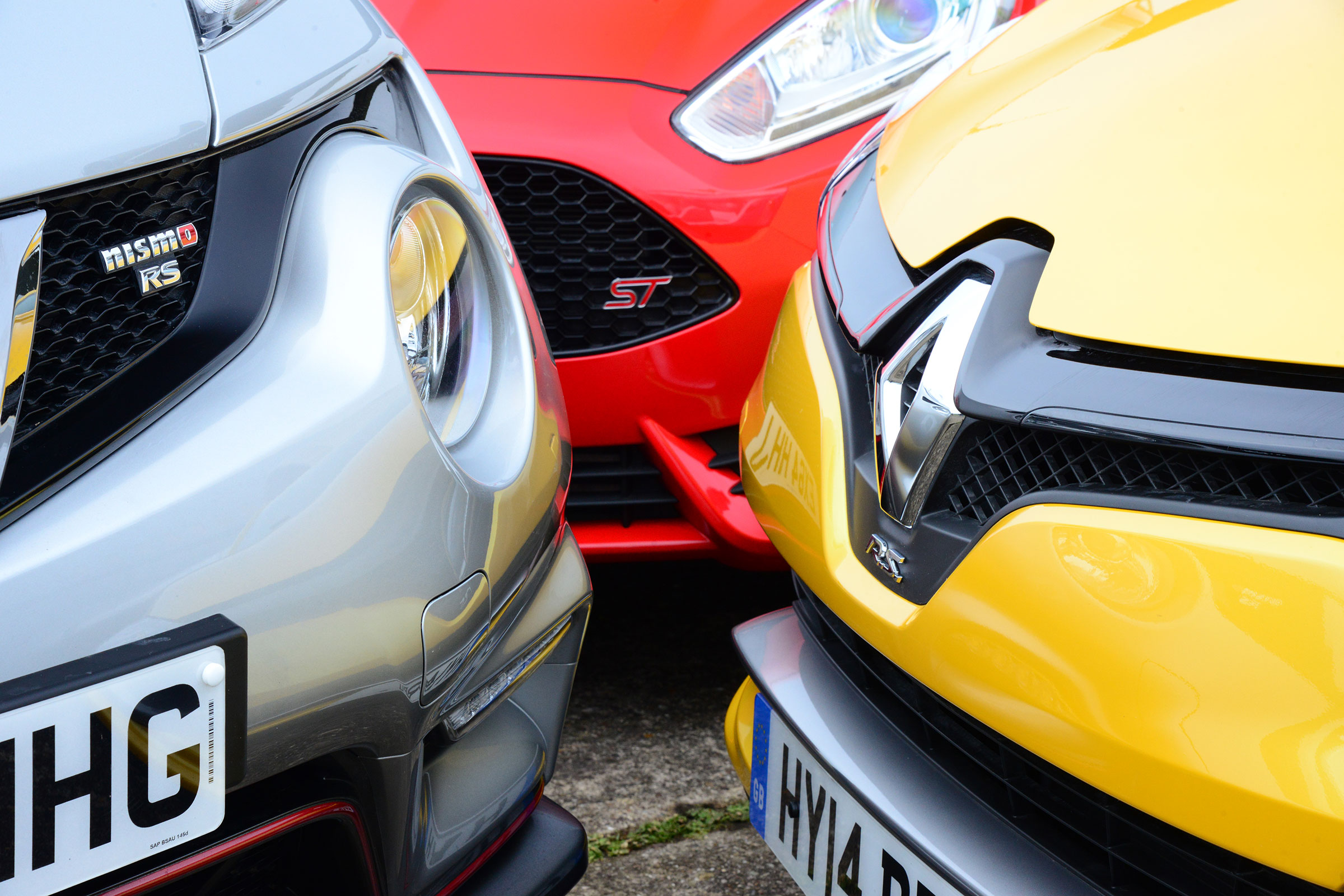 Record month for new car registrations in March