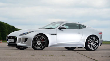 Jaguar F-Type R AWD - front static