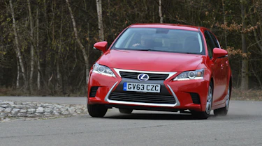 Lexus CT 200h action