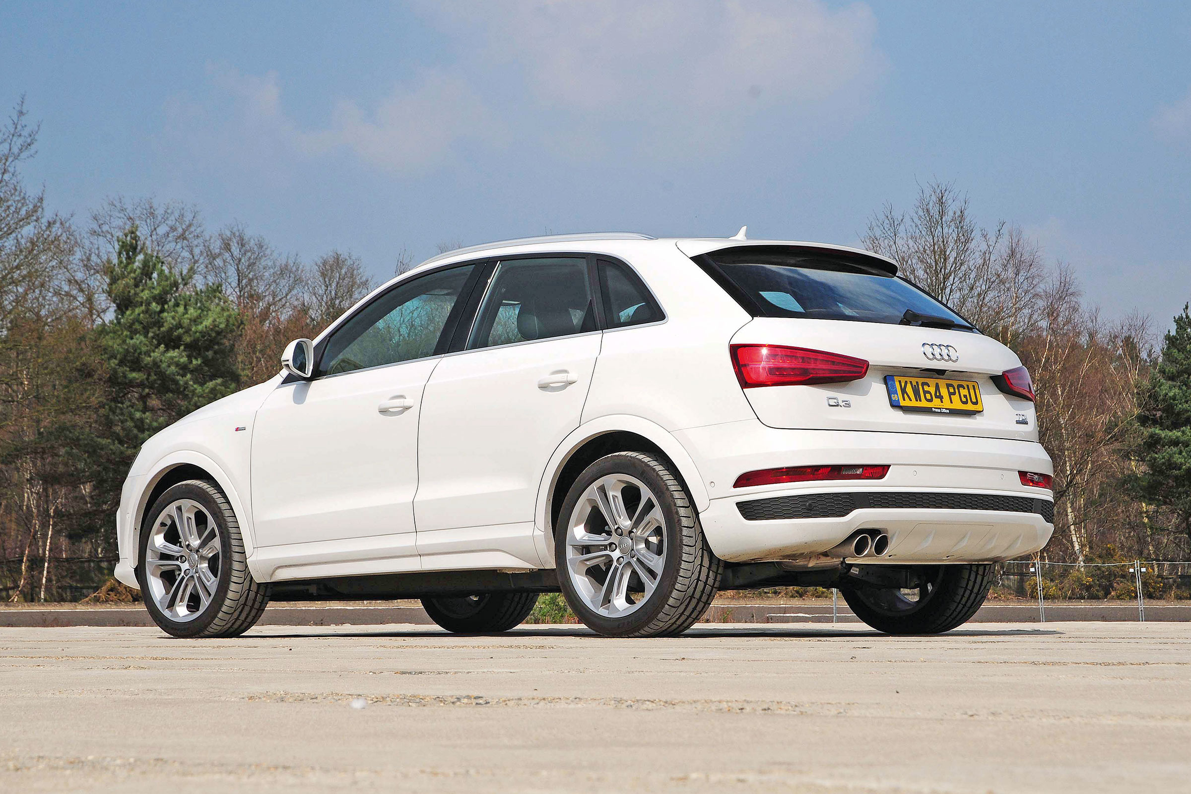 Audi Q3 - rear static