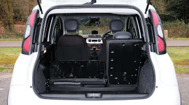 Fiat Panda Cross - boot