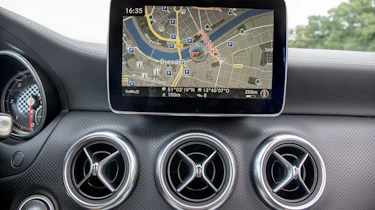 Mercedes A-Class - sat-nav