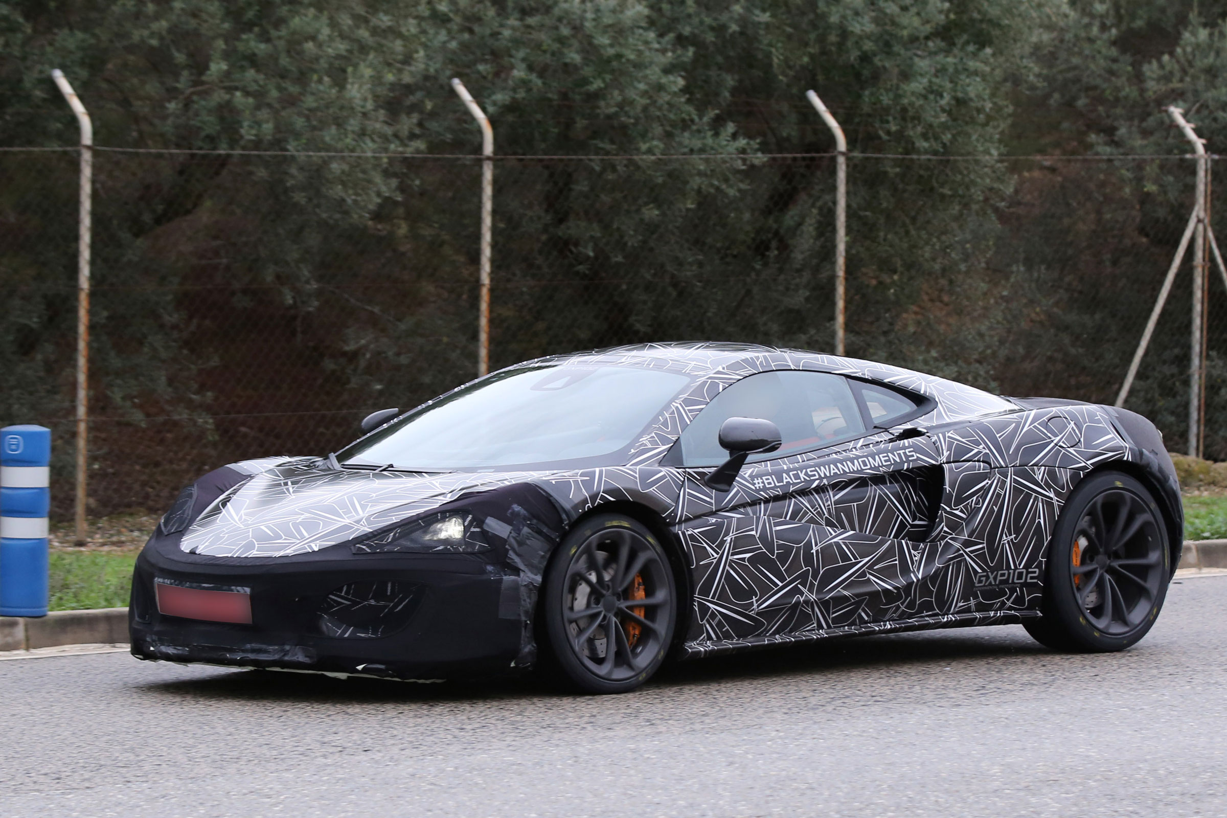 McLaren Sport Series (P13) spy shots