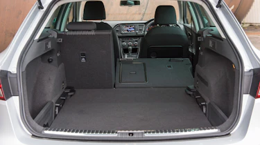 SEAT Leon ST estate 2014 boot