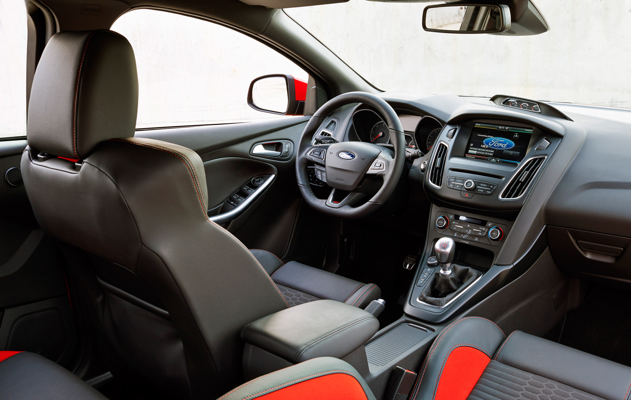 Ford Focus ST diesel interior