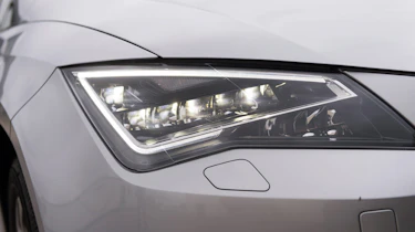 SEAT Leon ST estate 2014 light