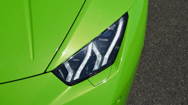 Lamborghini Huracan LP 610-4 light