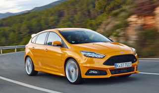 Ford Focus ST diesel driving
