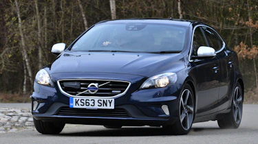 Volvo V40 R-Design front action