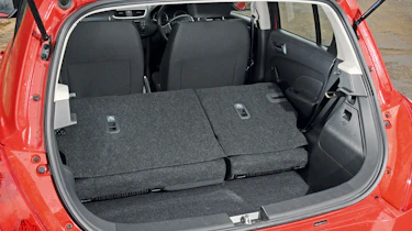 Suzuki Swift boot