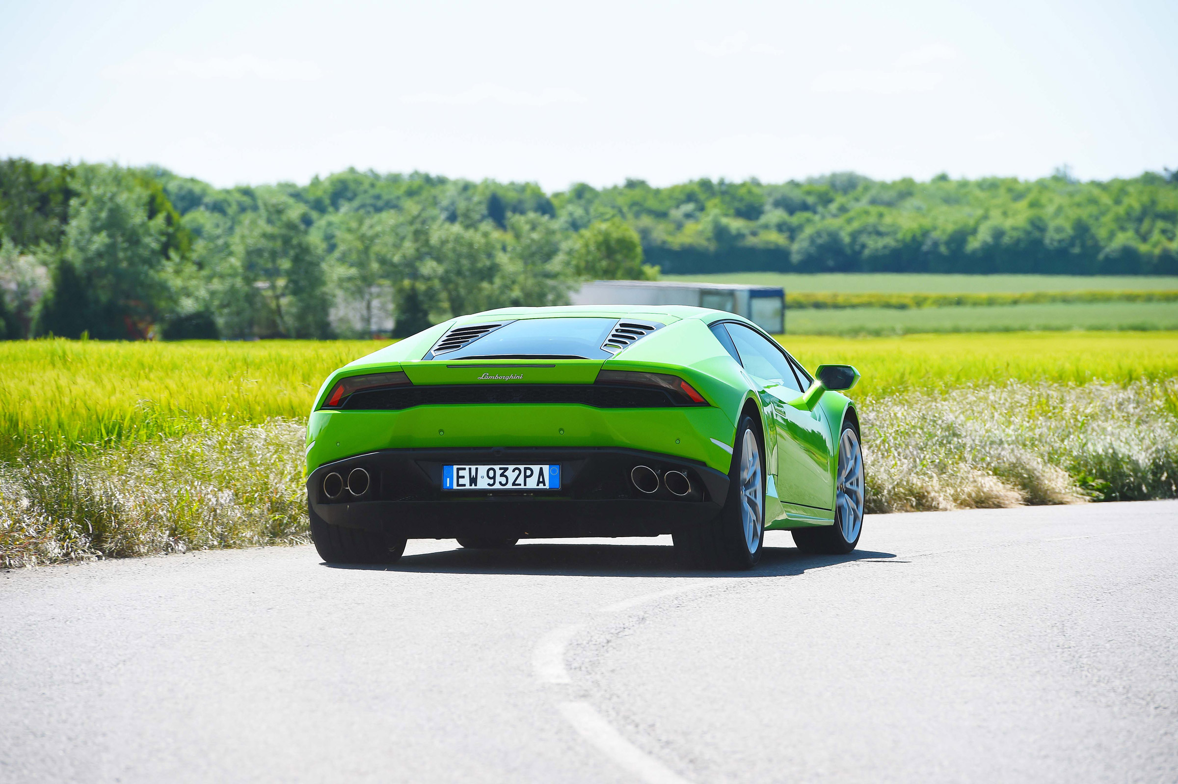 Lamborghini Huracan LP 610-4 rear action