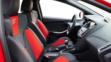 Ford Focus ST diesel front seats