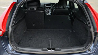 Volvo V40 R-Design boot space