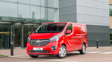 Vauxhall Vivaro front 3-4