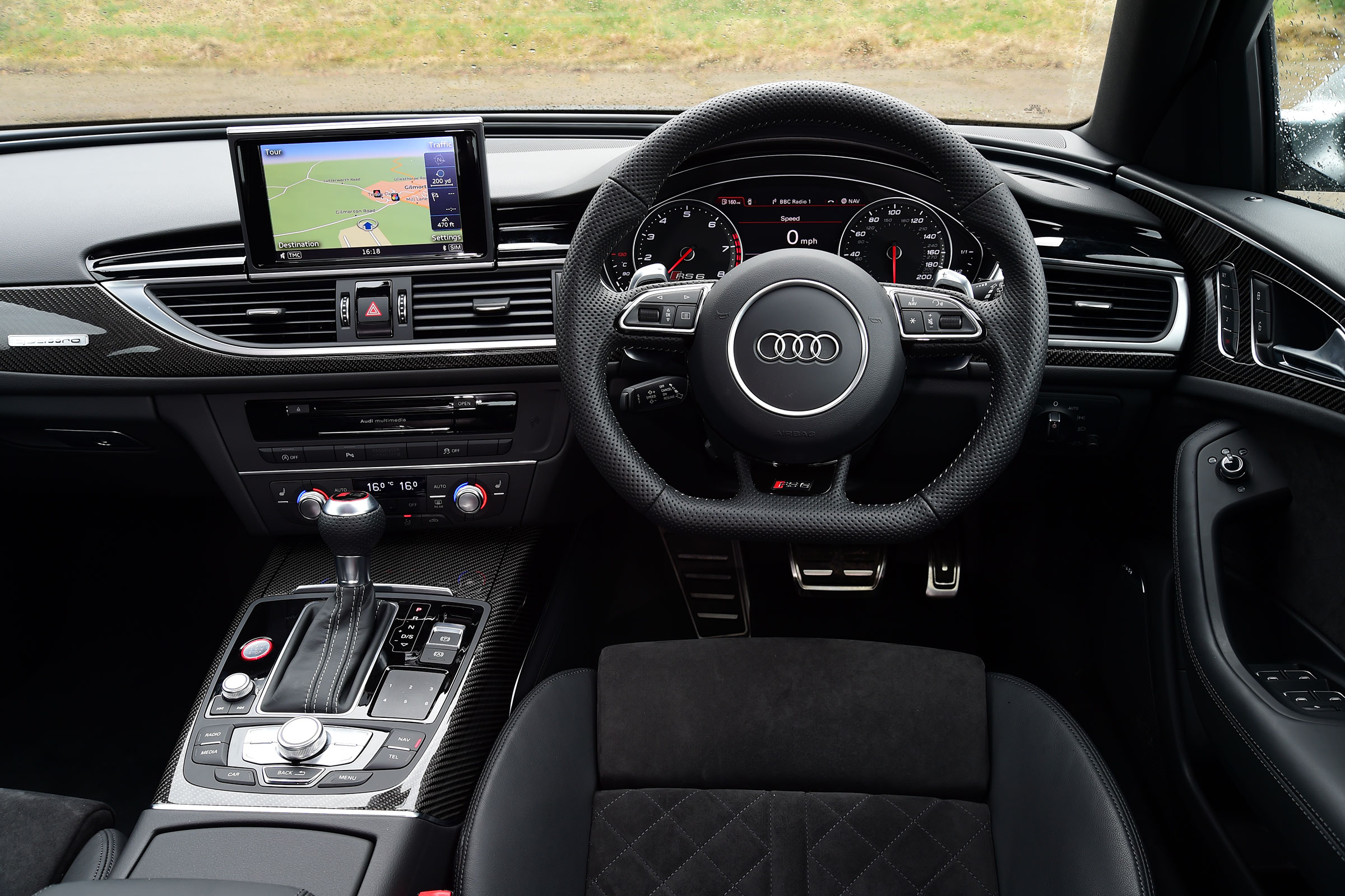 Audi RS6 - interior