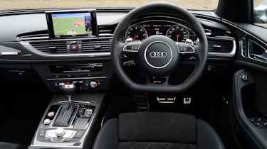 Audi RS6 - interior