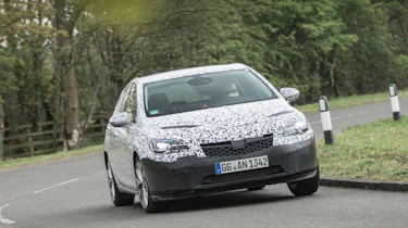 Vauxhall Astra prototype - front cornering