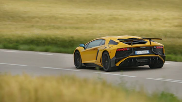 Lamborghini Aventador SV 2015 - rear