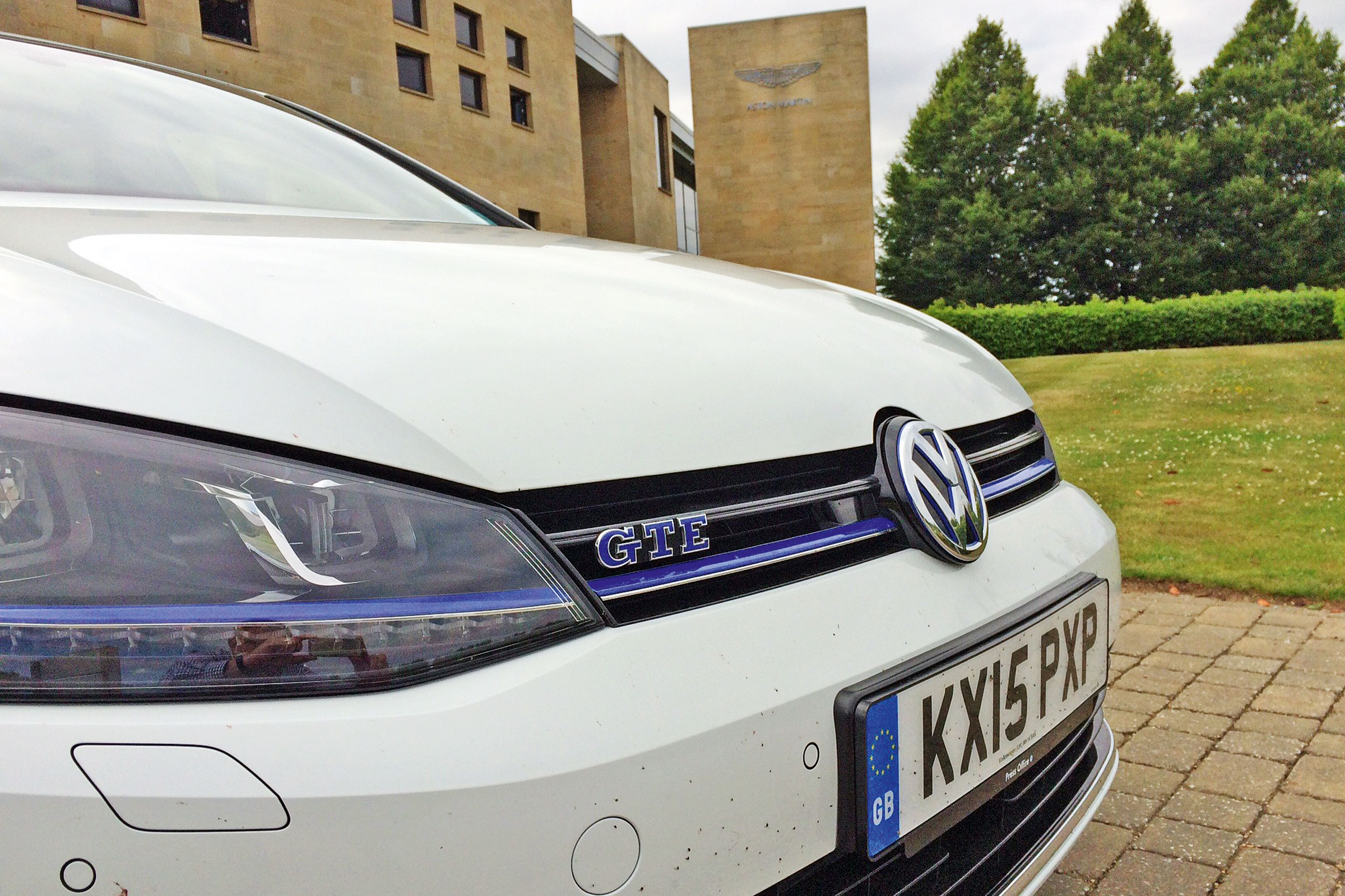 VW Golf GTE - nose