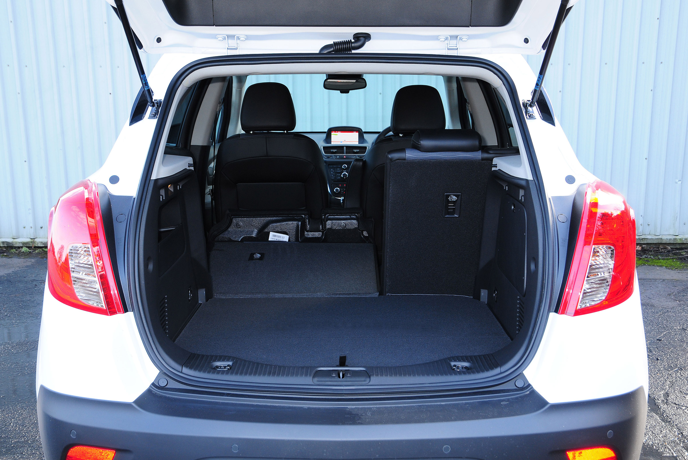 Vauxhall Mokka whisper diesel boot