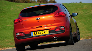 Kia Pro_cee’d 1.6 CRDi rear