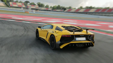 Lamborghini Aventador SV 2015 - rear static track