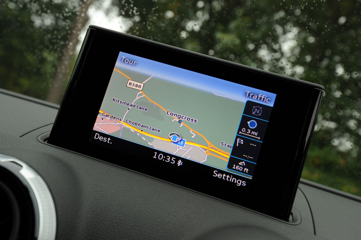 Audi A3 1.8 TFSI display detail