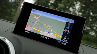 Audi A3 1.8 TFSI display detail