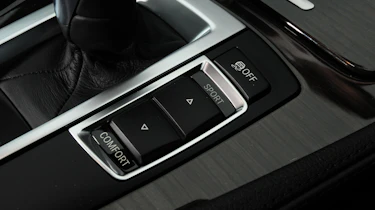BMW 520d ED interior detail