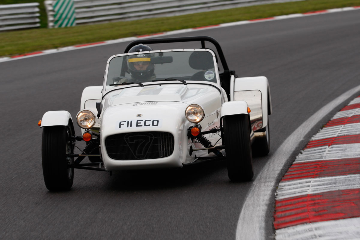Caterham Seven SV 1.0 EcoBoost front cornering