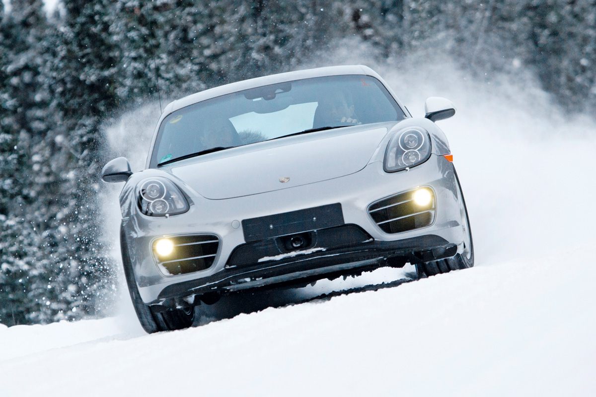 Porsche Cayman S front cornering