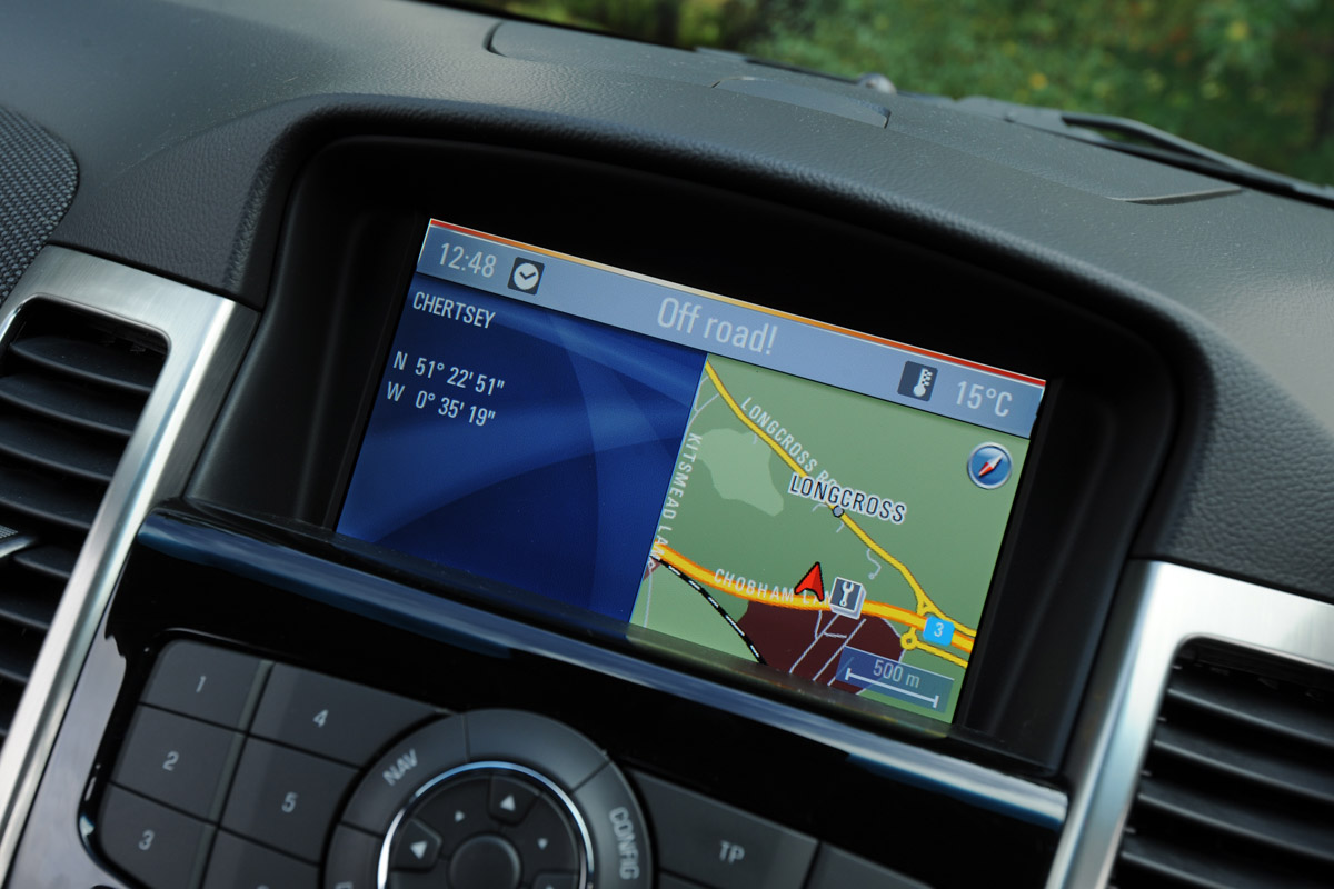 Chevrolet Cruze SW interior detail