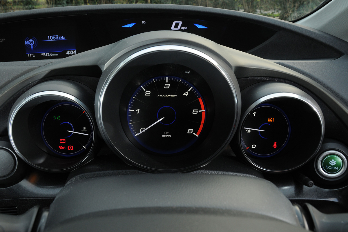 Honda Civic dials