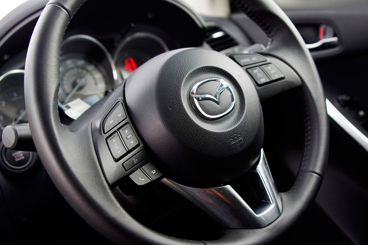 Mazda CX-5 steering wheel