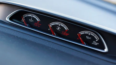 Ford Focus ST dials