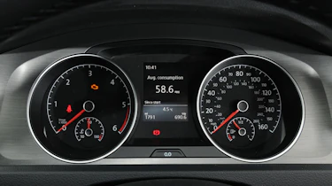 Volkswagen Golf dials