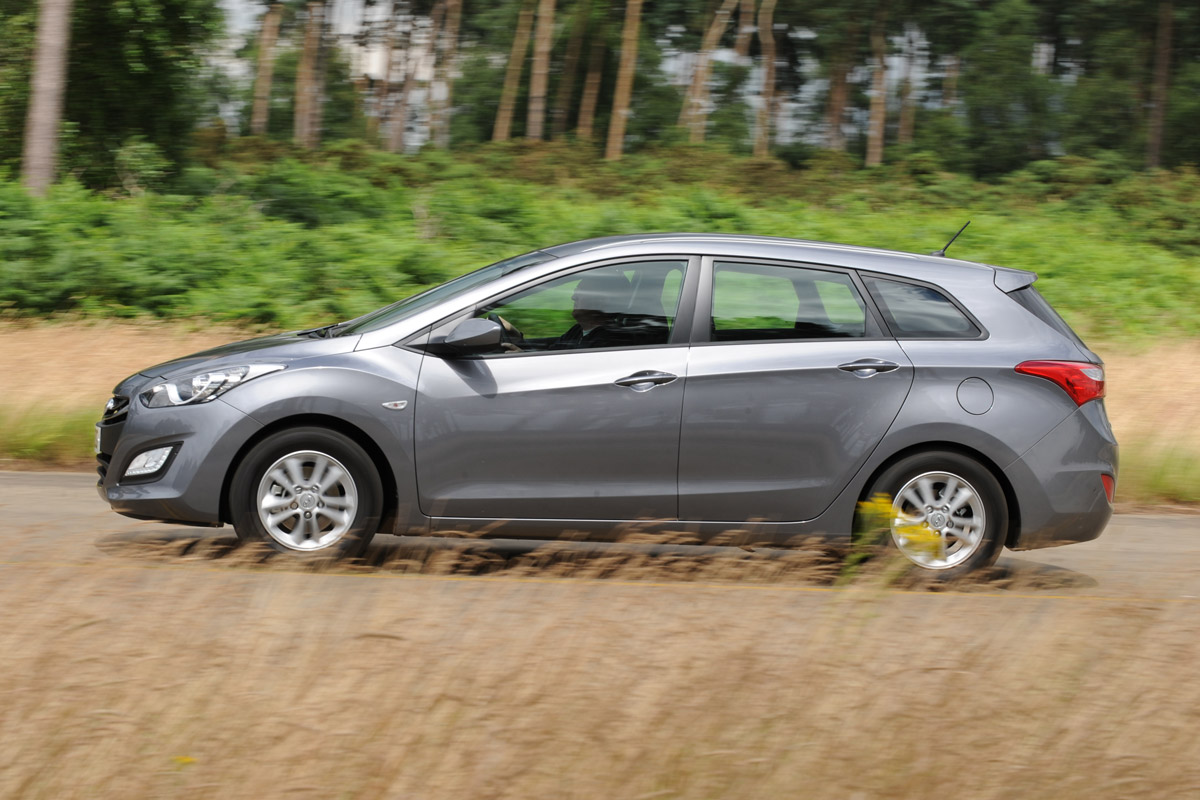 Hyundai i30 Tourer panning